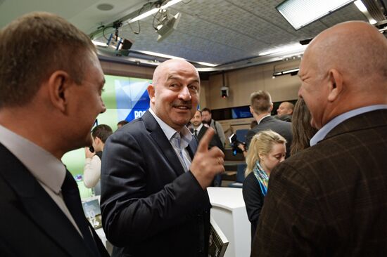 Presentation of training program for young football players in Russia