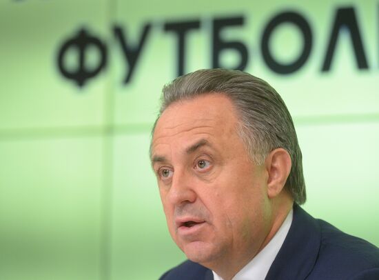 Presentation of training program for young football players in Russia