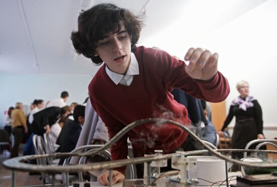 Engineering class at Moscow school