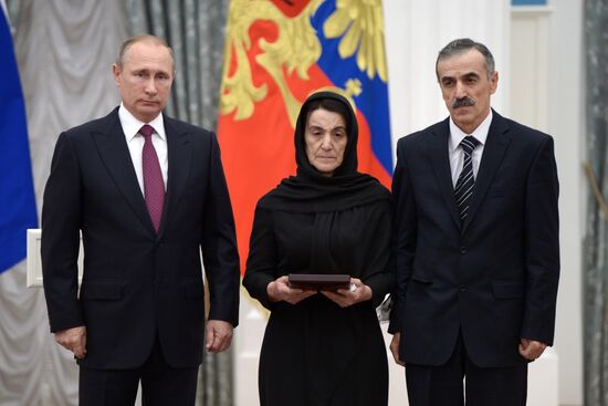 Ceremony of giving state decorations in Kremlin