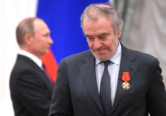 Ceremony of giving state decorations in Kremlin
