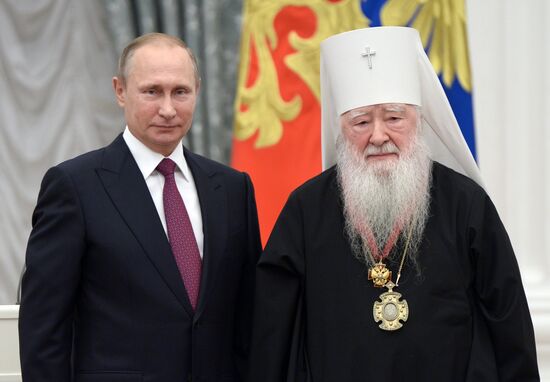 Ceremony of giving state decorations in Kremlin