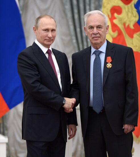 Ceremony of giving state decorations in Kremlin