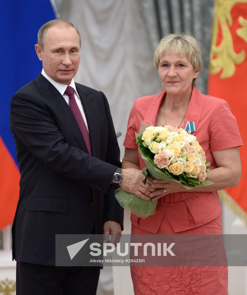 Ceremony of giving state decorations in Kremlin