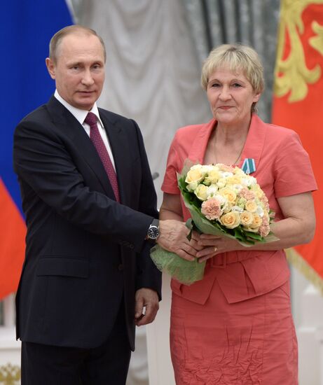 Ceremony of giving state decorations in Kremlin