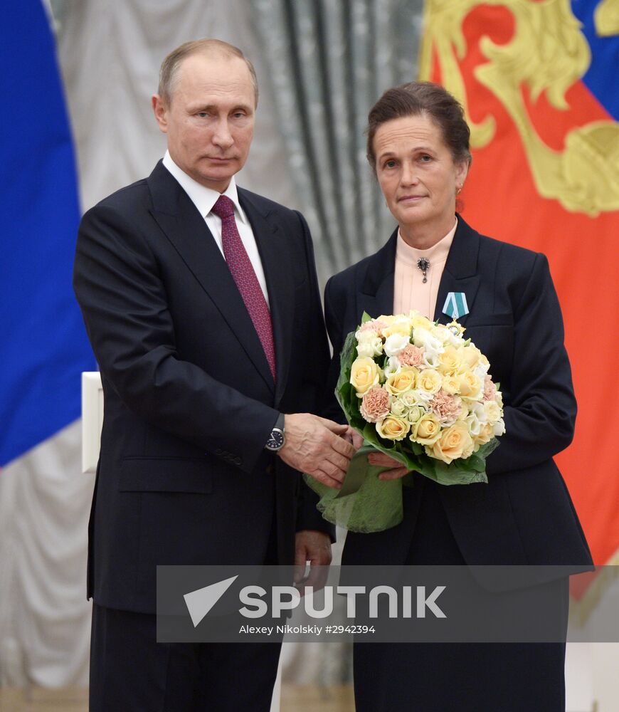 Ceremony of giving state decorations in Kremlin