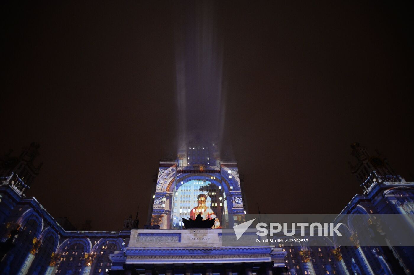 Rehearsal of multimedia show at 2016 Circle of Light Festival