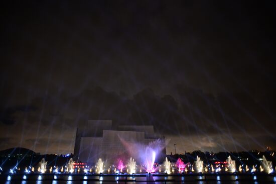 Rehearsal of multimedia show at 2016 Circle of Light Festival