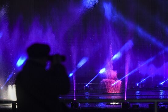 Rehearsal of multimedia show at 2016 Circle of Light Festival