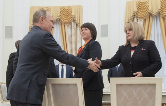 President Putin holds several meetings in the wake of the September 18 elections