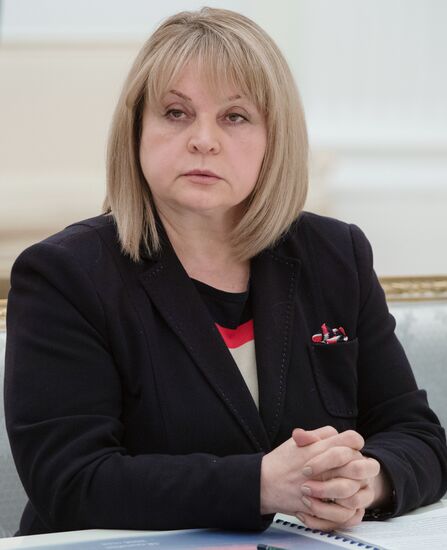 President Putin holds several meetings in the wake of the September 18 elections