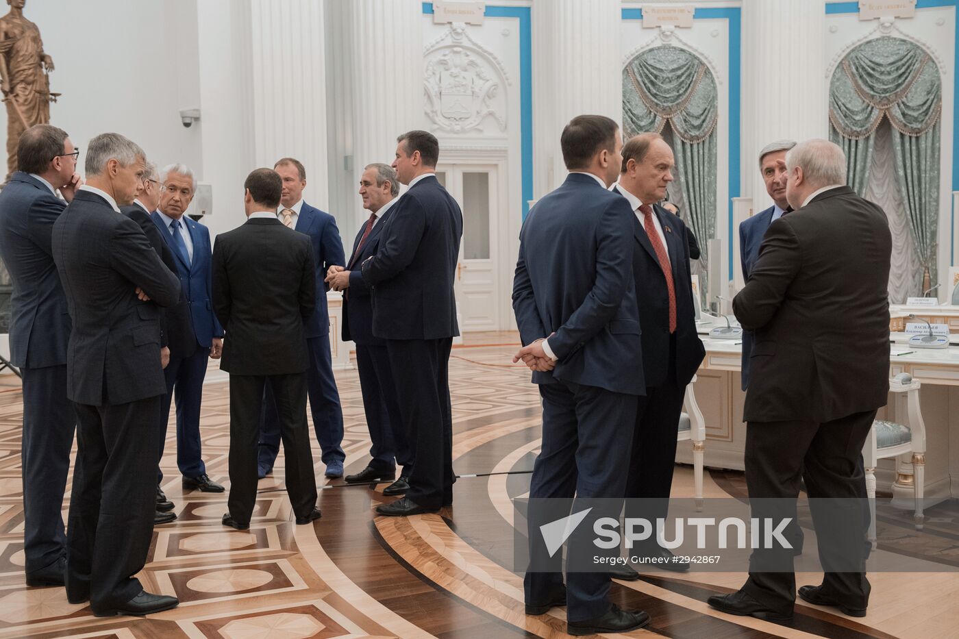 President Putin holds several meetings in the wake of the September 18 elections