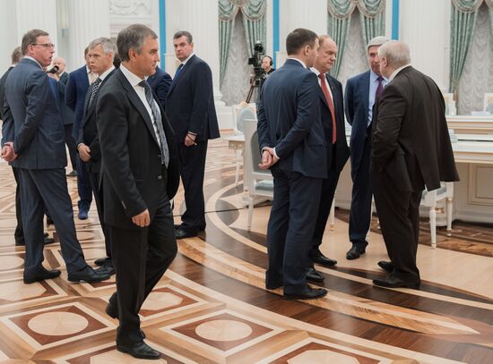 President Putin holds several meetings in the wake of the September 18 elections