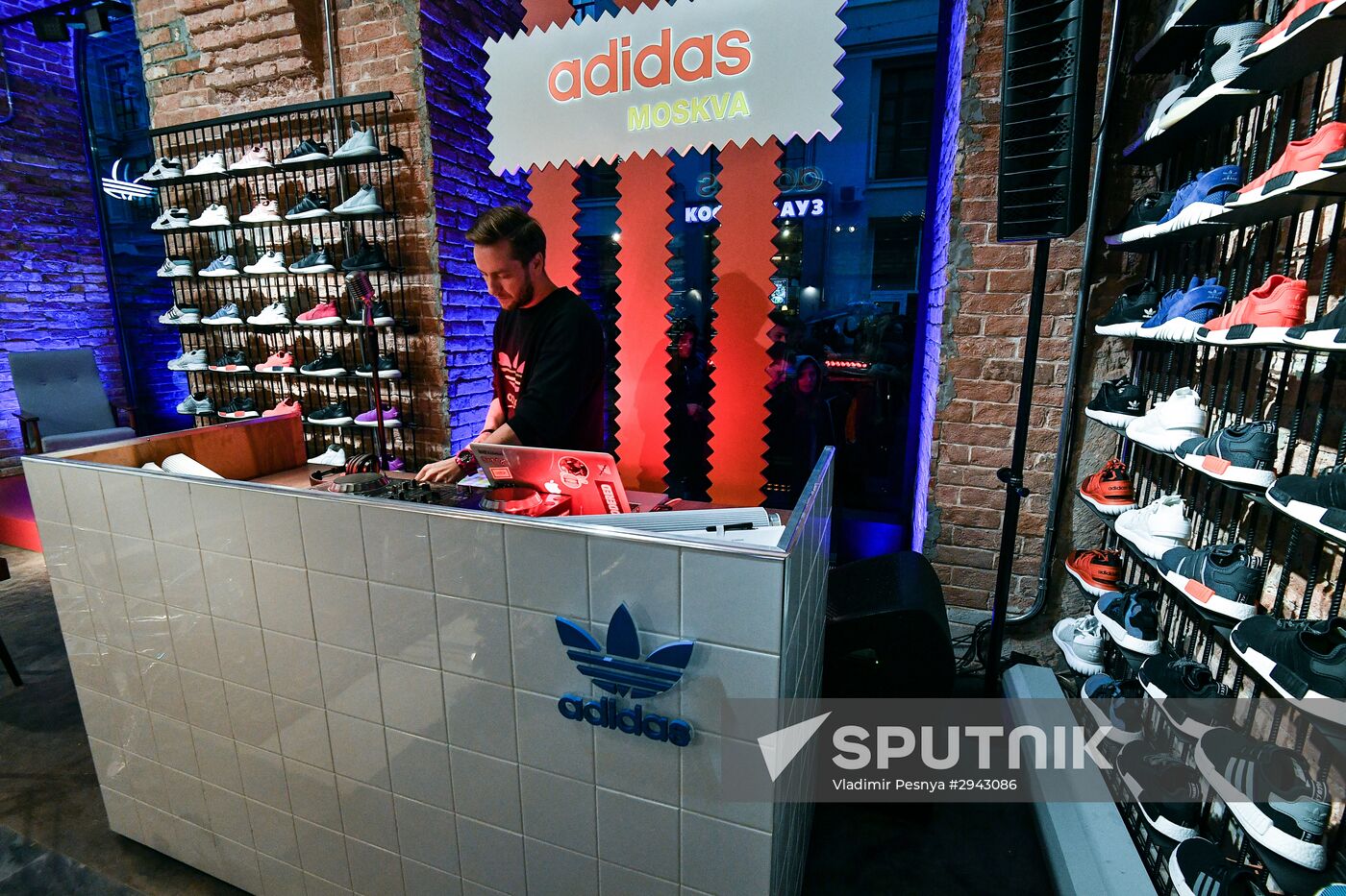 Adidas Originals opens flagship boutique on Kuznetsky Most