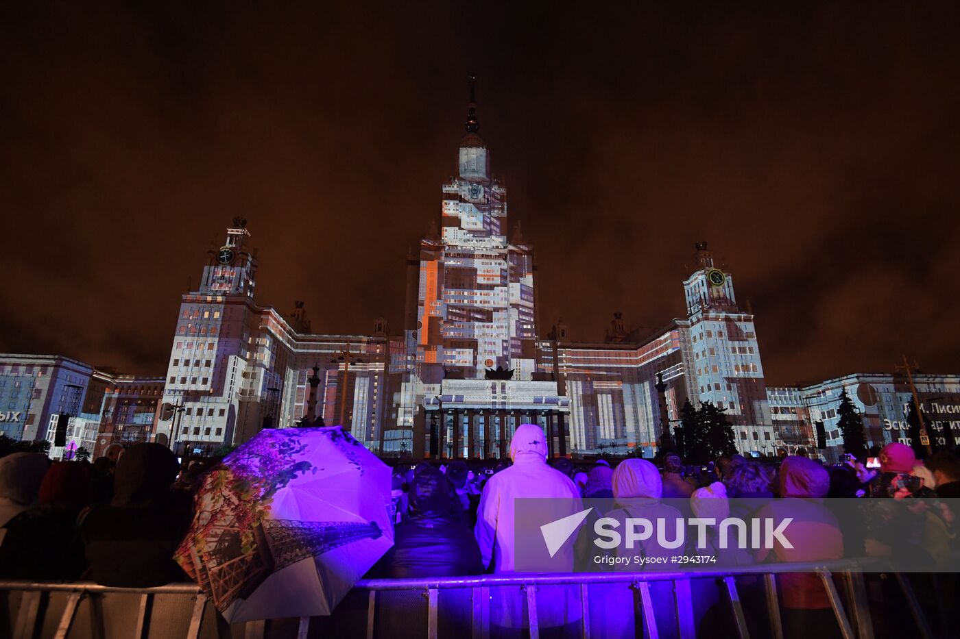 Circle of Light International Festival 2016 opens in Moscow