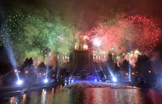 Circle of Light International Festival 2016 opens in Moscow
