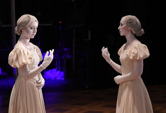 Stanislavski and Nemirovich-Danchenko Moscow Academic Music Theatre opens season