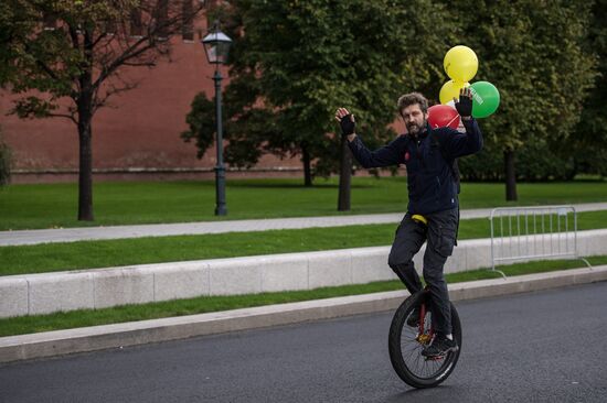 Fall cycling parade in Moscow