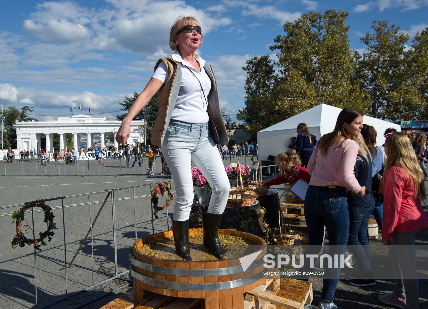 'The Taste of Crimea' art festival in Sevastopol