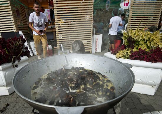 'The Taste of Crimea' art festival in Sevastopol