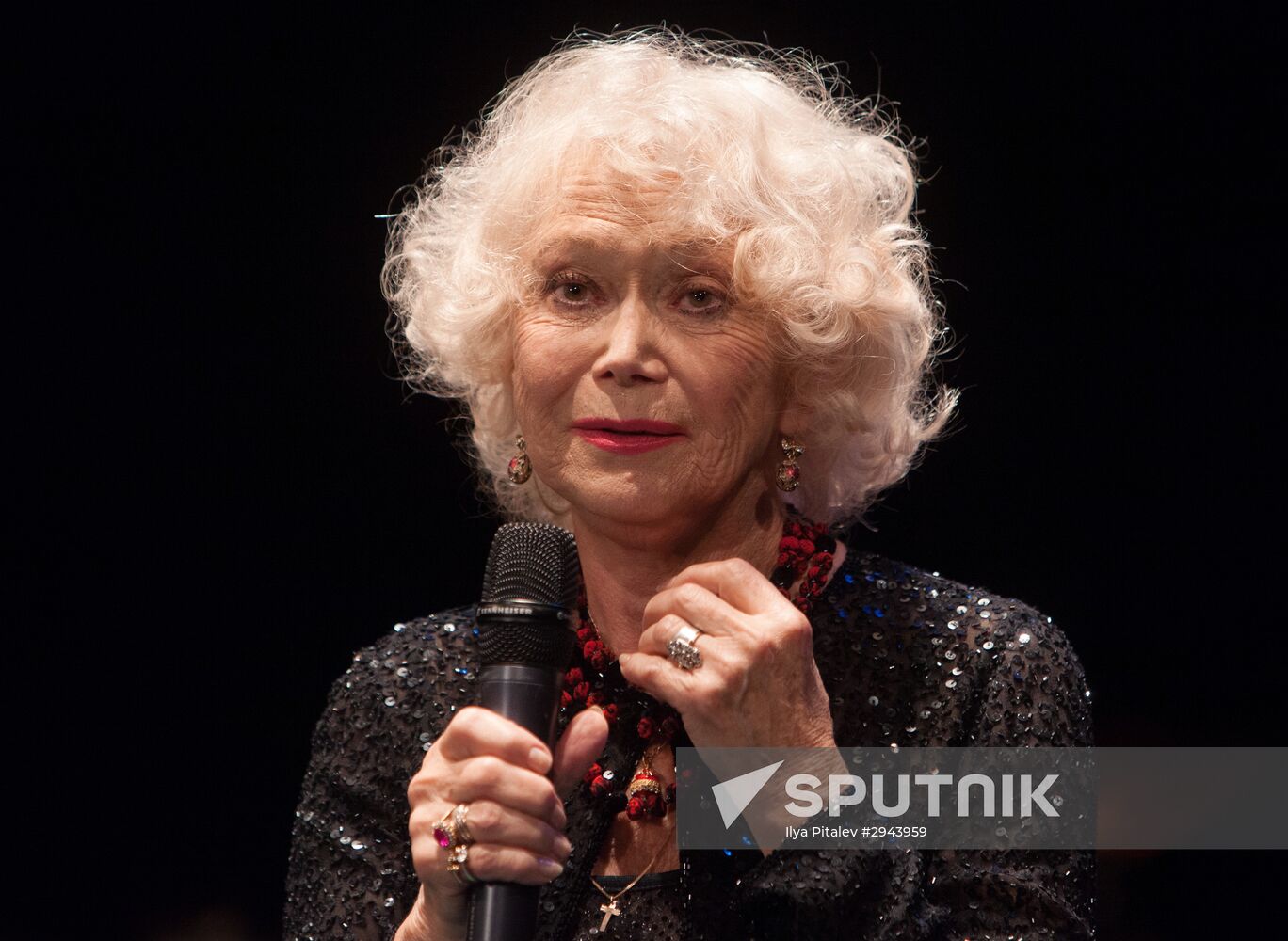 An Evening with People's Artist of Russia Svetlana Nemolyaeva