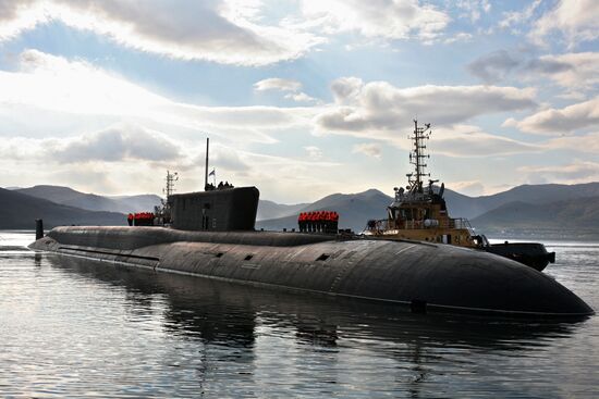 Vladimir Monomakh submarine returnd to its habitual Kamchatka base