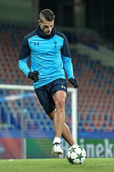 Football. Champions League. Tottenham F.C. training session