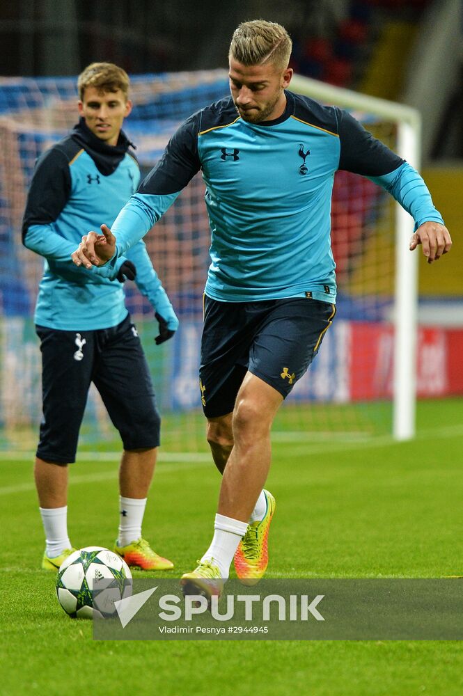 Football. Champions League. Tottenham F.C. training session