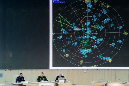 Briefing with Russian Defense Ministry and defense industry officials on Flight MH17 crash