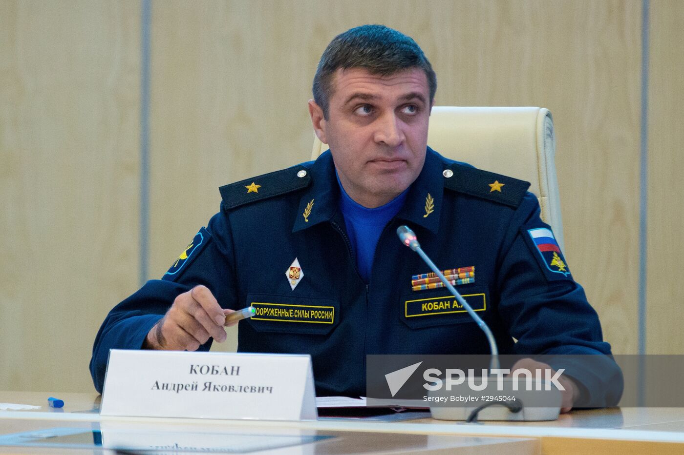 Briefing with Russian Defense Ministry and defense industry officials on Flight MH17 crash