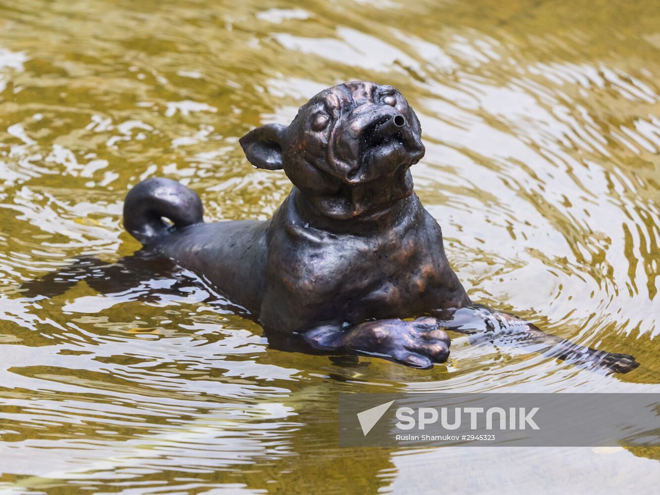 Restoration of fountains in Peterhof