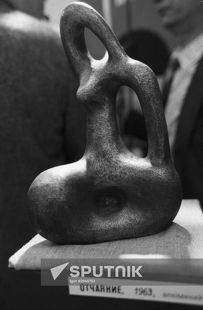 Sculptor Vadim Sidur