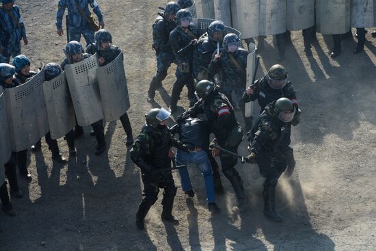 Training to counteract civil upheavals held at Novosibirsk Region penitentiary