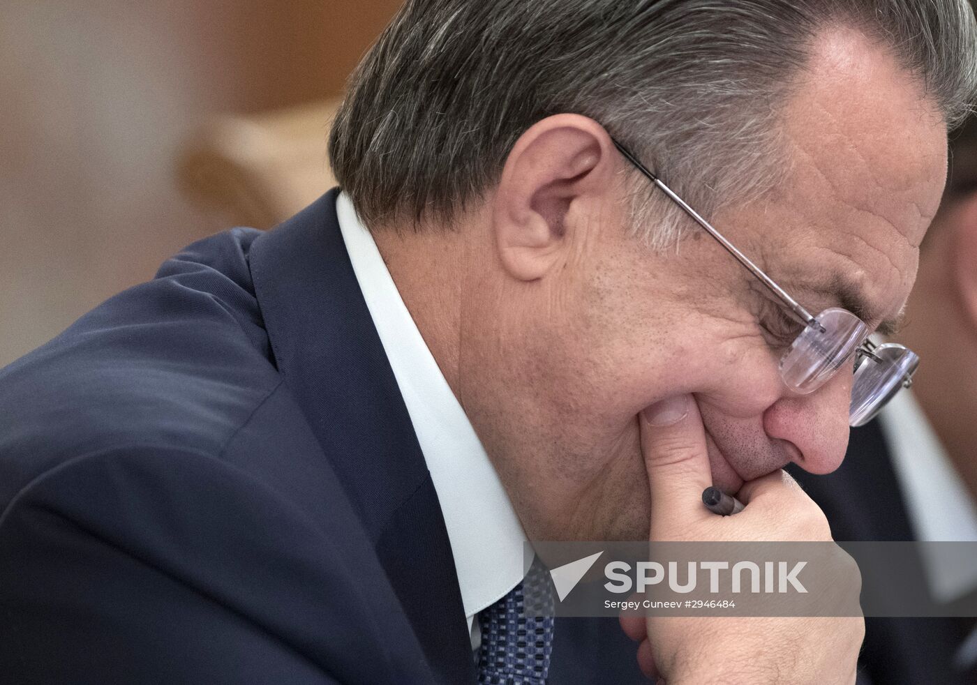 Russian Prime Minister Dmitry Medvedev held Russian federation government session