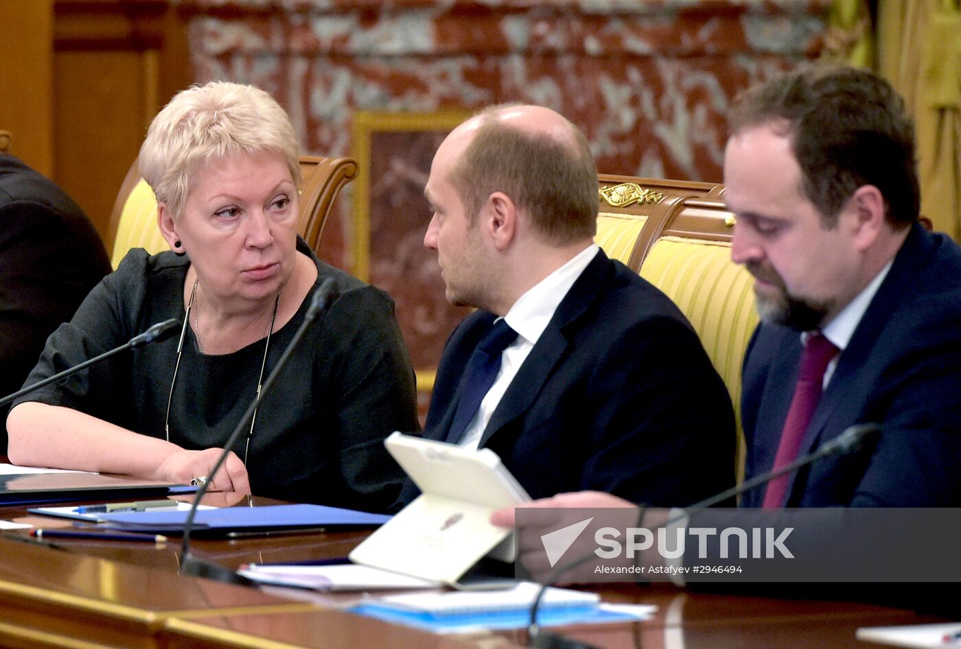 Russian Prime Minister Dmitry Medvedev held Russian federation government session