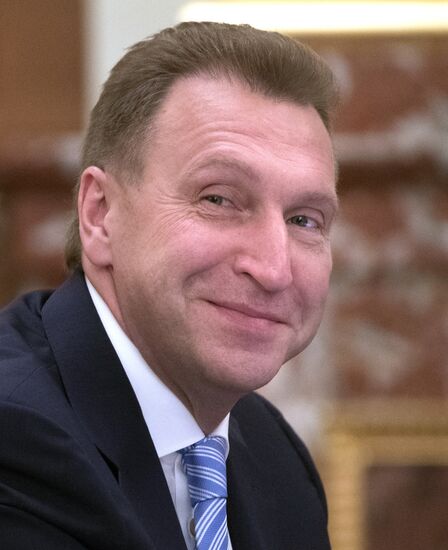 Russian Prime Minister Dmitry Medvedev held Russian federation government session