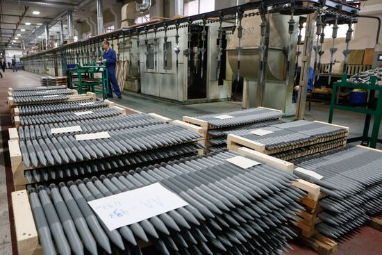 Tank ammunition produced at Karl Liebknecht plant, St. Petersburg