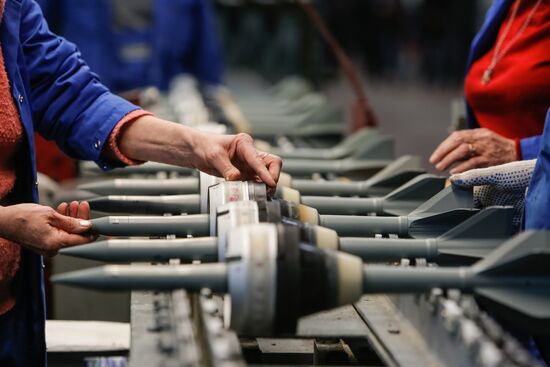 Tank ammunition produced at Karl Liebknecht plant, St. Petersburg