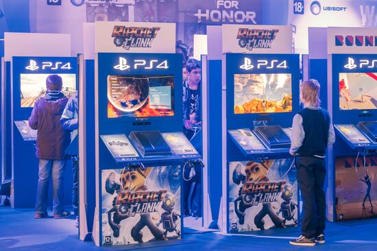 Third annual Comic Con Russia festival and interactive activities exhibition "IgroMir 2016"