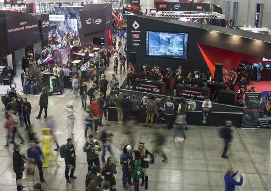 Third annual Comic Con Russia festival and interactive activities exhibition "IgroMir 2016"