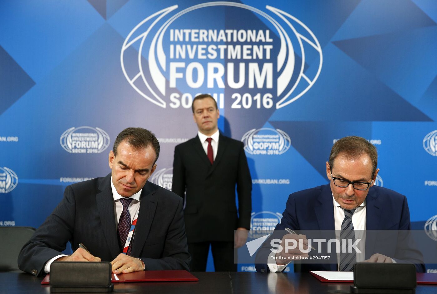 Prime Minister Dmitry Medvedev at Sochi International Investment Forum 2016