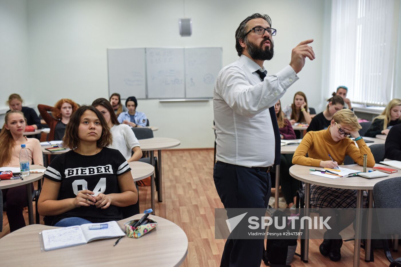 History teacher of the lyceum at Higher School of Economics Sergei Tsibulsky