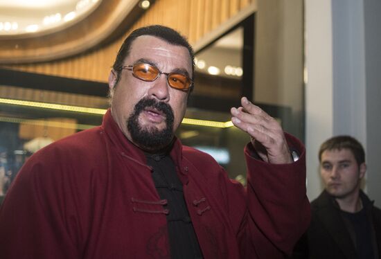 Cocktail party with Steven Seagal's participation