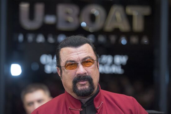 Cocktail party with Steven Seagal's participation