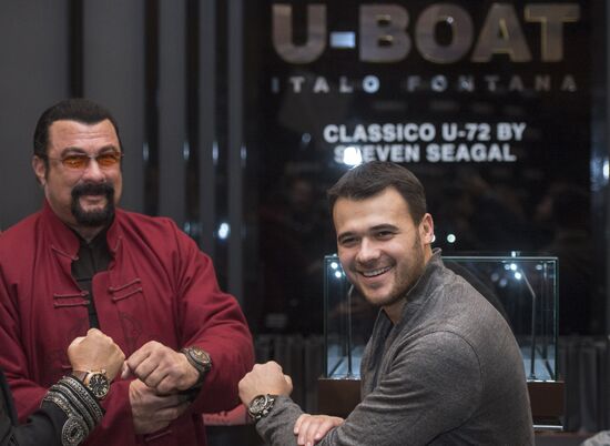 Cocktail party with Steven Seagal's participation