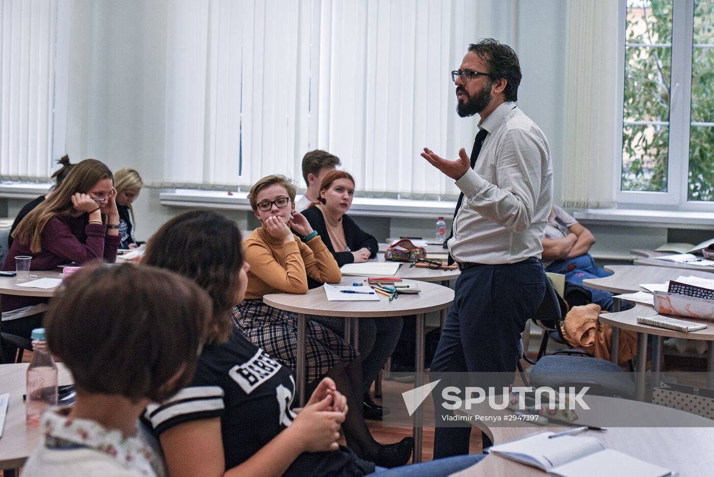 History teacher of the lyceum at Higher School of Economics Sergei Tsibulsky