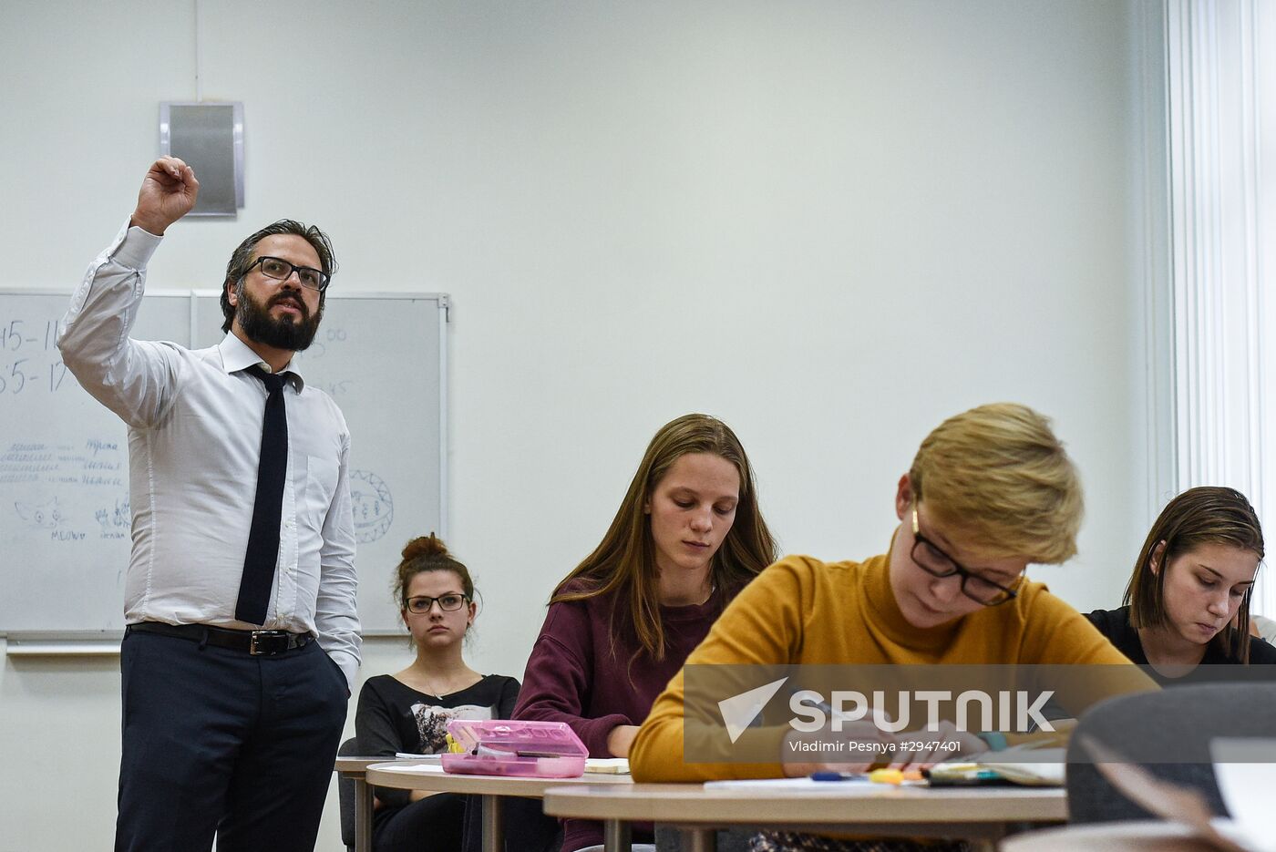 History teacher of the lyceum at Higher School of Economics Sergei Tsibulsky