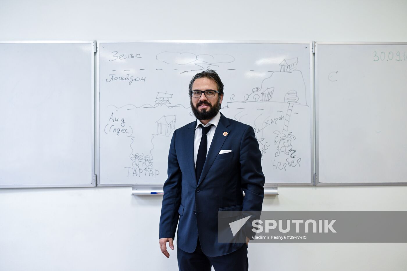 History teacher of lyceum at Higher School of Economics Sergei Tsibulsky