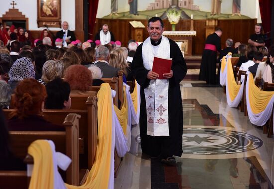 Pope visits Georgia