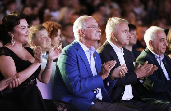 Eurasian Bridge film festival in Yalta